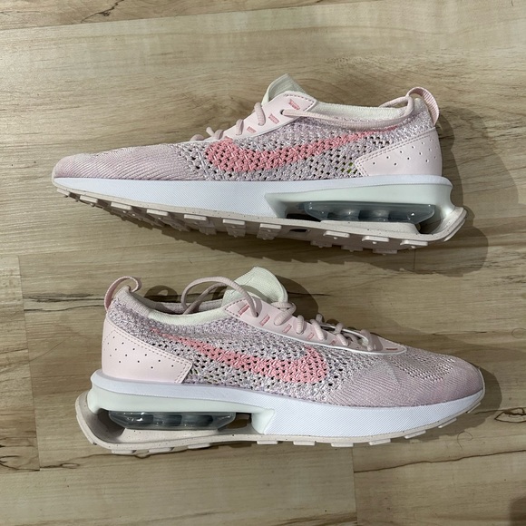 Nike Air Max Flyknit Racer Training Shoes Soft Pink FJ4577-100 Women’s Sz: 9 - Picture 4 of 7